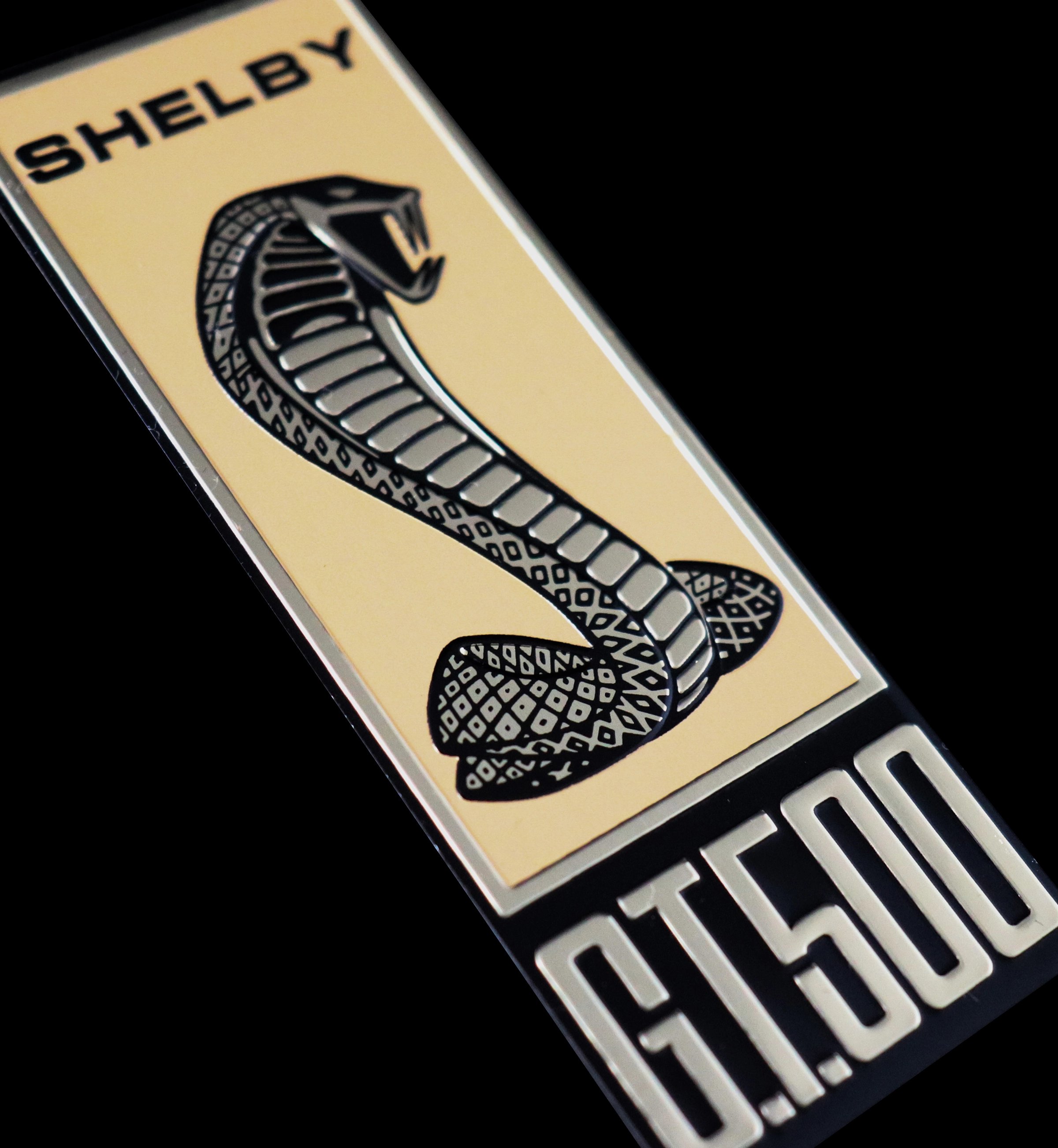 McLoone Metal Graphics, Metal Product Badge